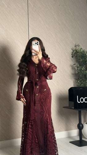 فستان ناعم بقصه جذابه