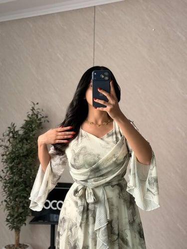 فستان ناعم بطباعة مميزه