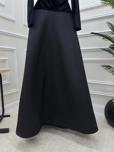 فستان سهره اسود ناعم