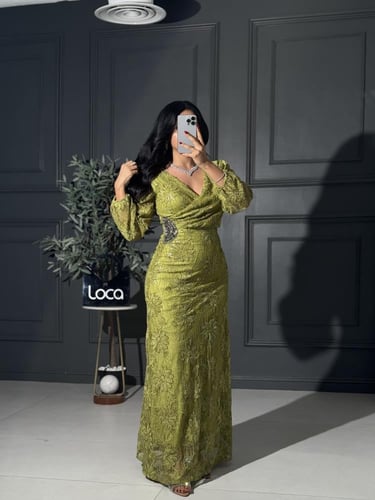 فستان مميز من لوكا