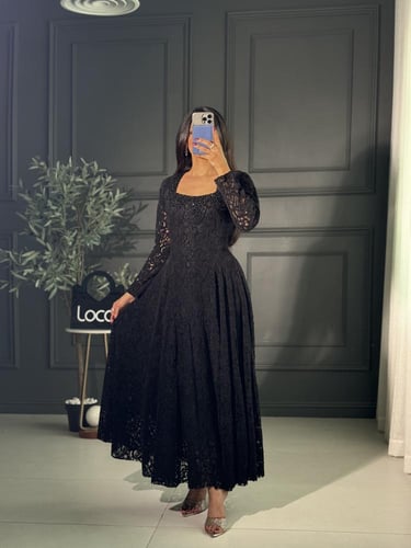 فستان مميز وراقي