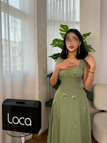 فستان ناعم زيتي انيق مطرز من لوكا فاشن