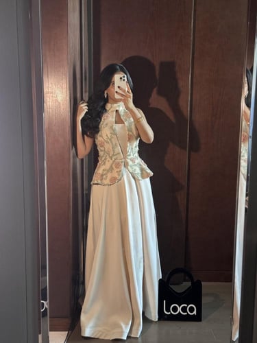 فستان سهرة بيج تصميم ميدي راقي