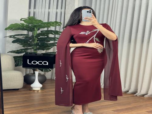 فستان بتطريز ناعم