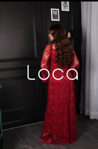 فستان احمر دانتيل