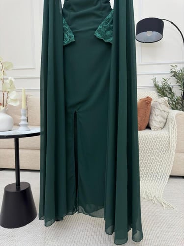 فستان اخضر بشيفون