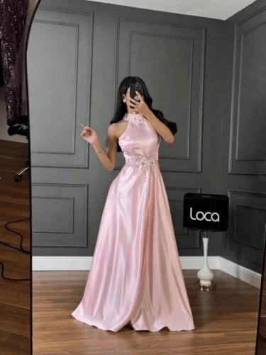 فستان سهره راقي وناعم لونين بقصه دبل كلوش