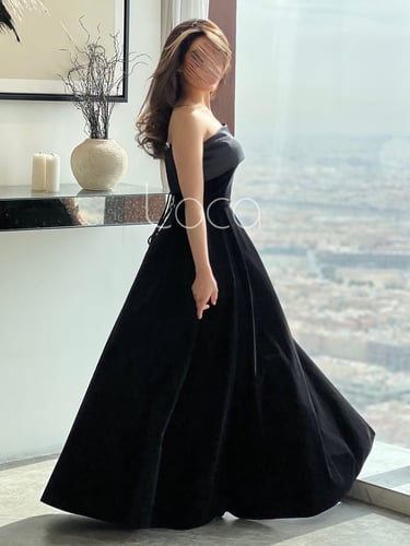 فستان سهرة اسود طويل أنيق من الجوخ لون اسود