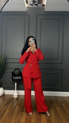 طقم رسمي باكمام طويله باللون الاحمر من لوكا فاشن