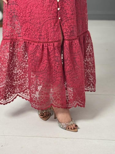 فستان ناعم من لوكا