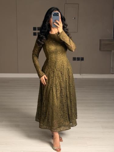 فستان دانتيل ناعم