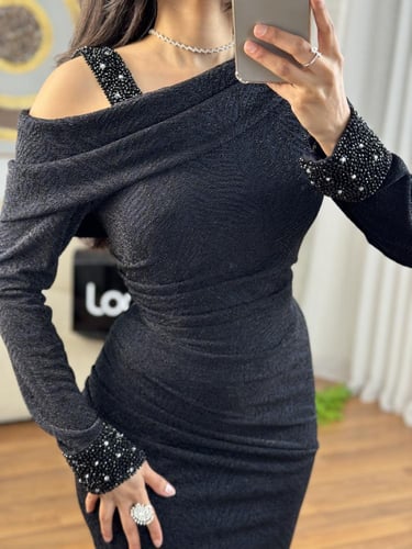 فستان سهره راقي باللون الاسود