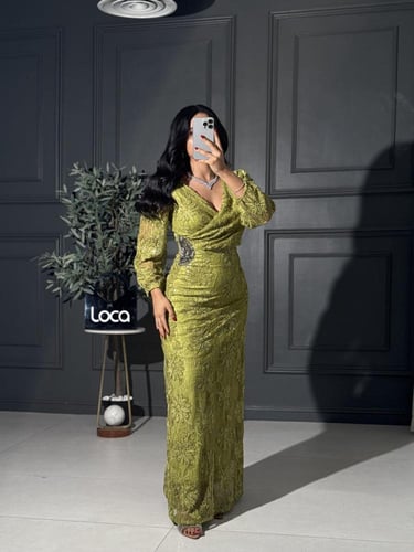 فستان مميز من لوكا