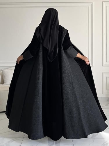 عبايه شتويه أنيقه