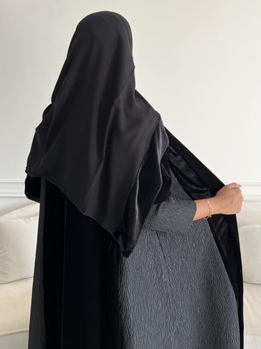 عبايه شتويه أنيقه