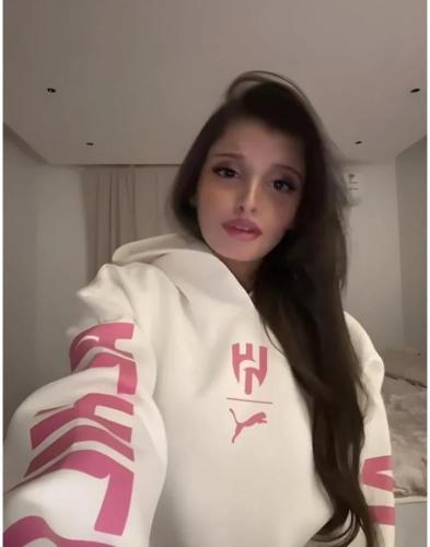 هودي الهلال بتصميم جديد