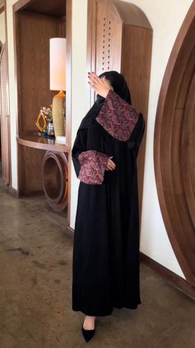 عباية شتوية مع طرحه دبل فيس كشميري