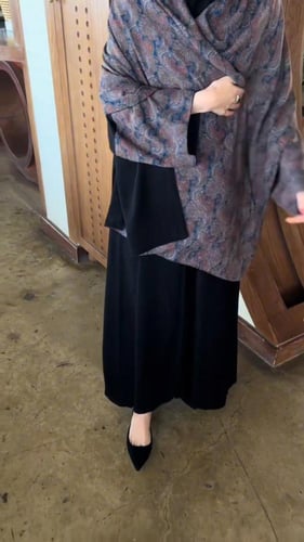 عباية شتوية مع طرحه دبل فيس كشميري