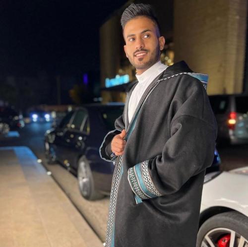 فروه رجالي أنيقه الاطراف سدو