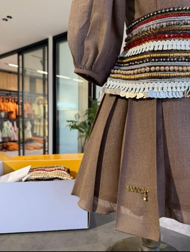 فستان بناتي بشك يدوي مميزة وانيقة