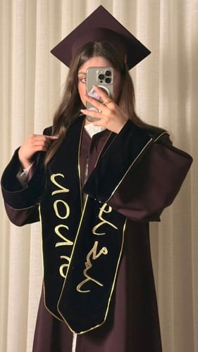 عبايات تخرج 2026