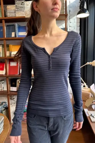 ZELLY STRIPED TOP