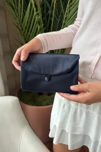 TRAVEL BAG
