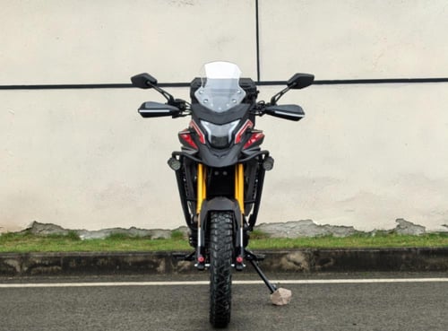 دراجة نارية ادفنشر باور سبورت GSX300