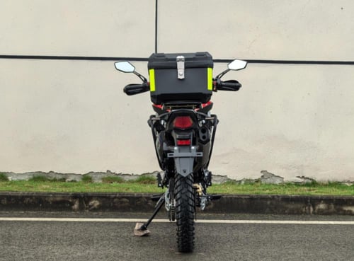 دراجة نارية ادفنشر باور سبورت GSX300