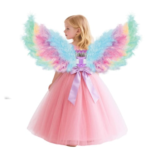 زي تنكري كامل بأجنحة الملاك المضيئة وموسيقى