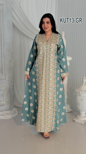 فستان كويتي تطريز ذهبي ممتد كامل