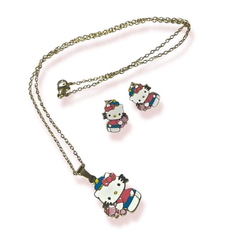 سلسال مع أقراط هالو كيتي