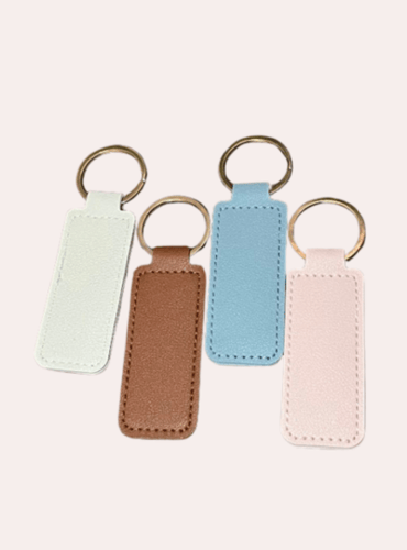 ميدالية مفاتيح رصاصي