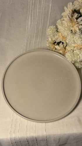 صحن تقديم وسط ( بيج فاتح )