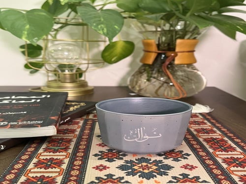 كوب قهوة رصاصي