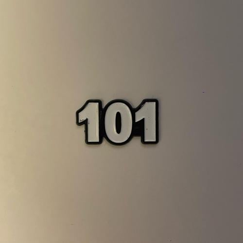 ملصقات معدنية 101