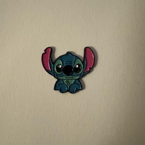 ملصقات معدنية ستيتش