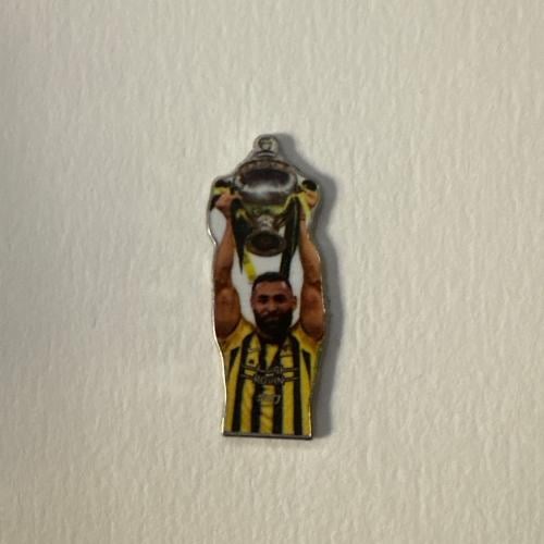 ملصقات معدنية الاتحاد بنزيما