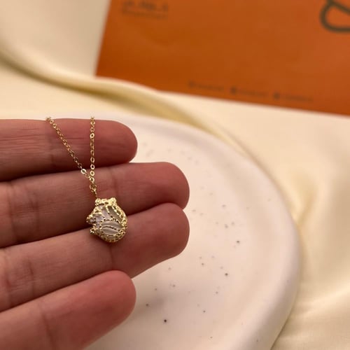 تعليقة عيار 18