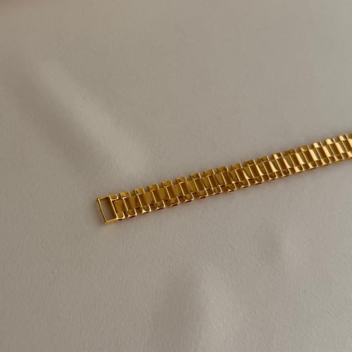 سوارة عيار 21