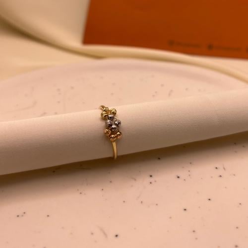 خاتم عيار 18