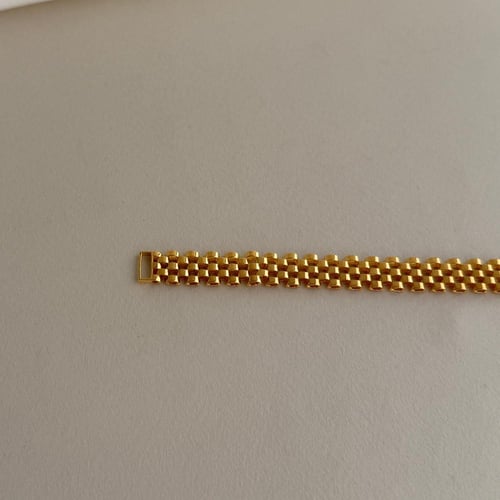 سوارة عيار 21