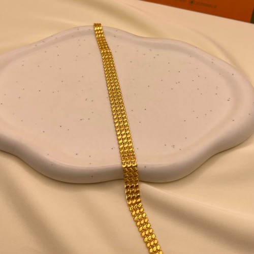 سوارة عيار 21