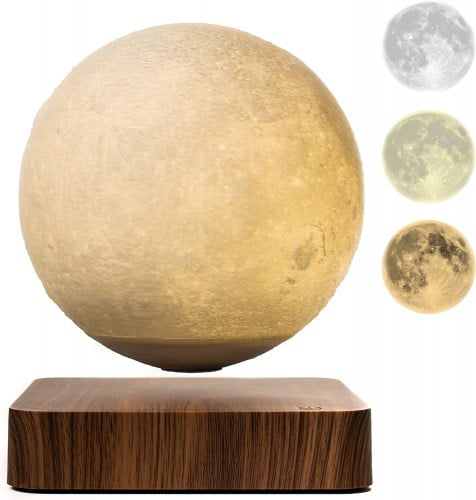 اضاءة القمر تطفو بالهواء