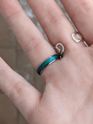 خاتم المشاعر انيق