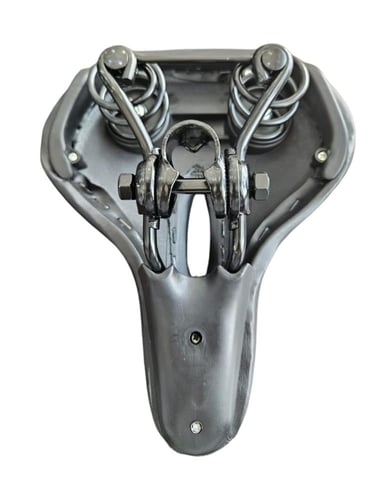 مقعد للدراجات الهوائية عريضة وبحجم ملائم يتركب على...