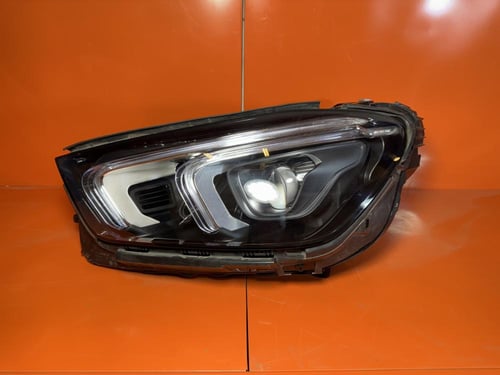 شمعة أمامية مرسيدس GLE أصلية – موديل 2020 – W167