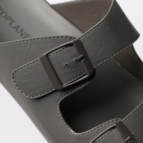 صندل دارين فلكس لون رمادي داكن من إكسوبلانت