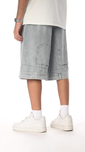 برمودا جينز دارك موف من إكسوبلانت