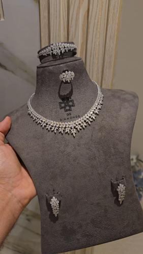 طقم تصميم ألماس